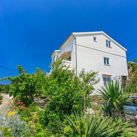 Apartment Iva Банёл Экстерьер фото